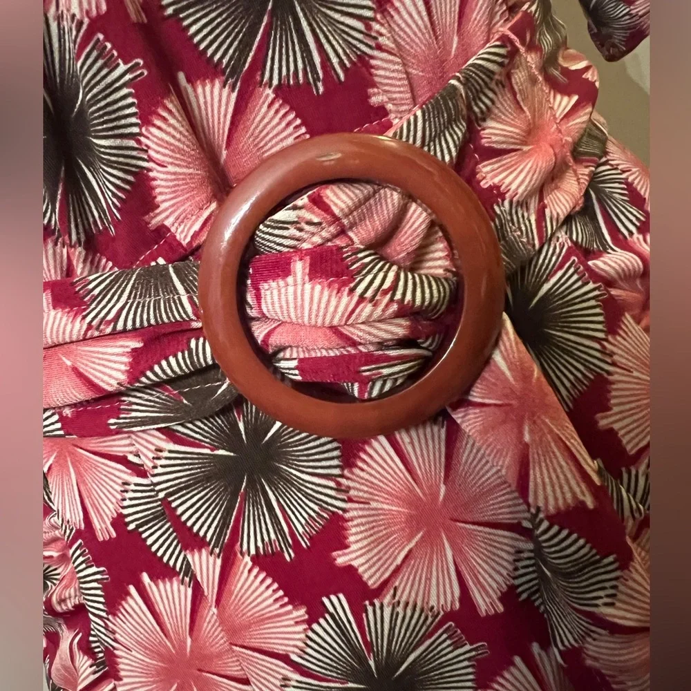 Chadwick’s dress - Picture 8 of 11